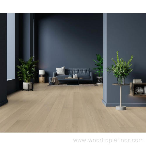 Multi-layer solid wood Flooring anti-abrasion